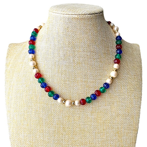 Jewelry - Avon Vintage Faux Pearl Beaded Multicolor Necklace 18 inch